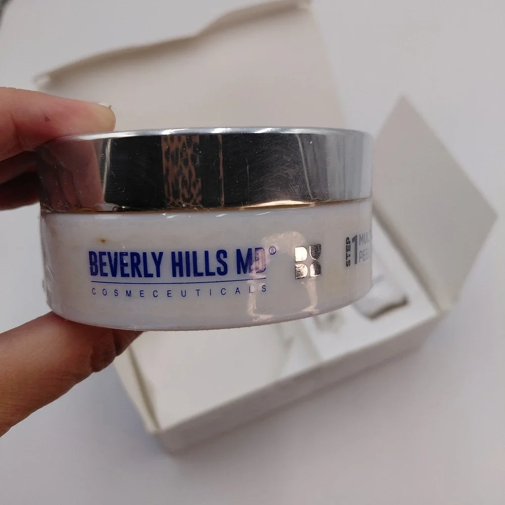 Beverly Hills MD Resurface + Restore Peel Pads Peptide Milk Sealed Expired?
